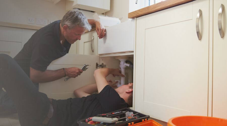 Local water heater installation in Hawk Point, MO